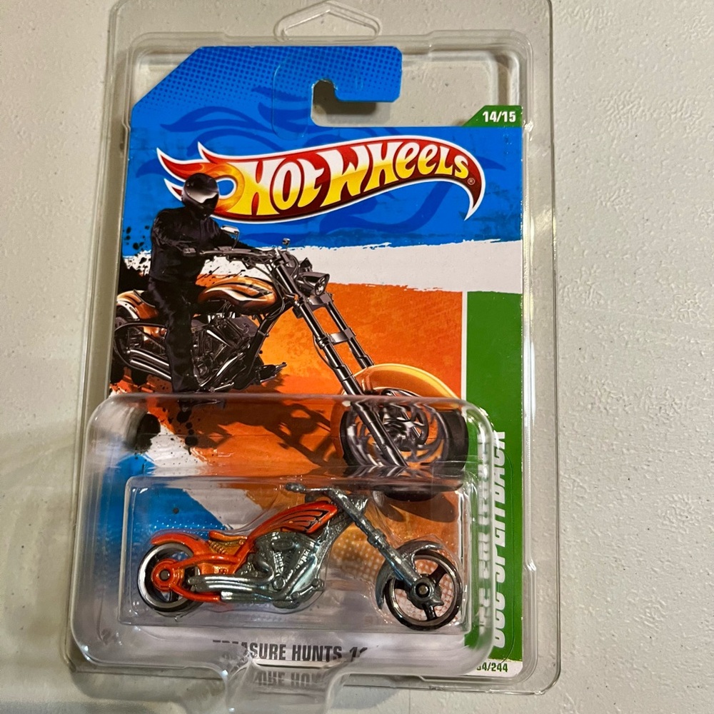 Hot Wheels OCC Splitback Treasure Hunt Motorcycle